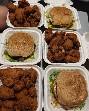  at Zad's in Manchester