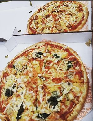 Vegan gains and Pig Save pizza! at Zad's in Manchester