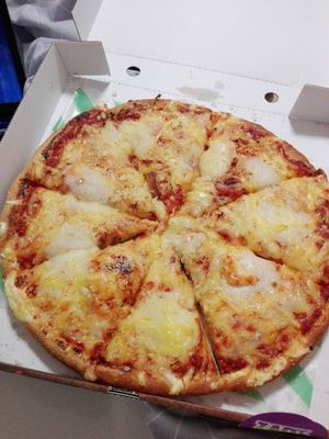 Gary pizza at Zad's in Manchester