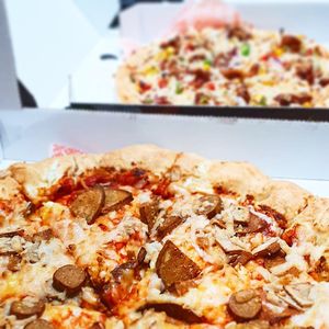 12” and 9” at Zad's in Manchester