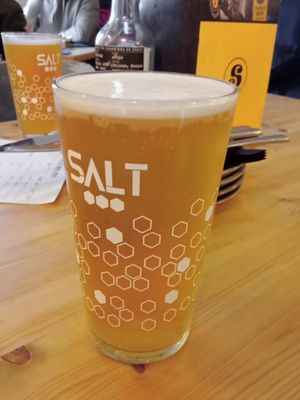 Loom (vg) at eS Bar in Keswick