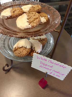 white chocolate dipped almond cookie (vegan) at Lelulo's in Crown Point