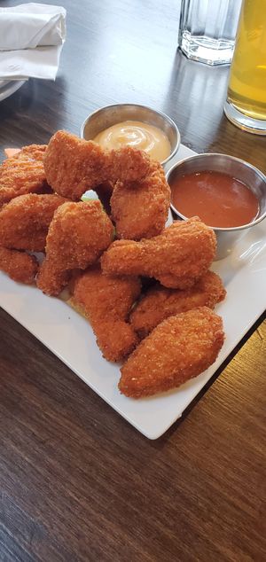 Vegan wings #Veganuary at Garibaldi Lift Co Bar & Grill in Whistler