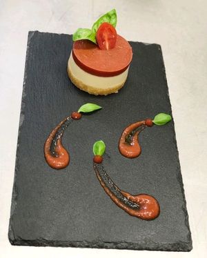 Cheesecake salata at Universo Vegano in Verona