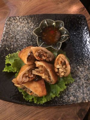 Deep fried Thai spring rolls at The Green Room in Taipei
