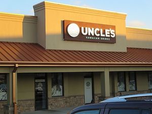 Uncle’s Hawaiian Grindz at Uncle Grindz in Fallston