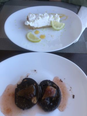 Tarte de Lima- a minha amiga não gostou muito , Bolo de alfarroba - eu não gostei nada infelizmente   at Anastacia Delicatesses in Vila Do Conde