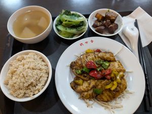 King oyster mushroom in rosmarin sauce at Guan Shi Yin Organic Lifestyle in Taichung