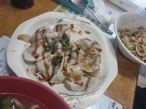 Dumplings at Jiu Liu Su Shi in Taichung