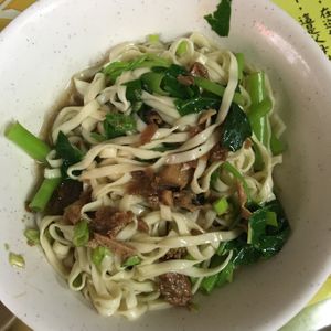 Signature noodles at Jiu Liu Su Shi in Taichung