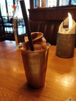 Chocolate milkshake at Dognvill Bar and Burger in Stavanger