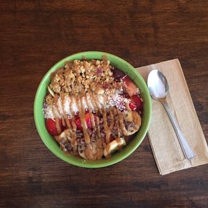 the Hawaii Bowl at Hippy Chick Hummus in Frederick