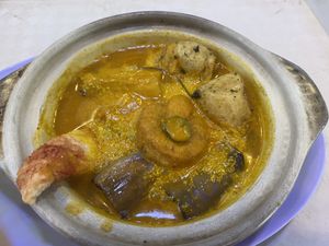 Curry set (includes rice & 2 papadams, Wed)  at Li Wei Vegetarian 笠维素食 in Northeast Singapore