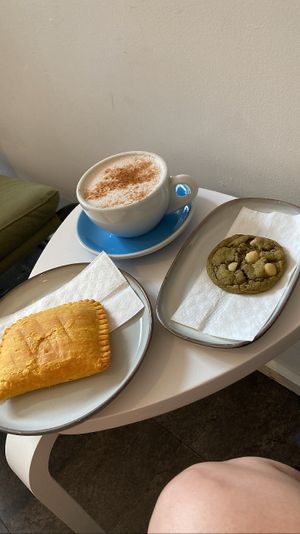 🥰  at Leaves House | in Montreal