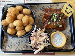 Chicken wings and tater tots at Got No Beef in Cardiff