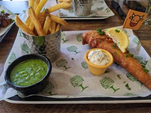 'Fish' and chips with mushy peas at Got No Beef in Cardiff