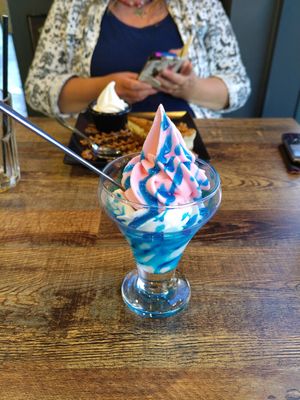 Straight-Up Sundae (candyfloss flavour with bubblegum sauce) at Got No Beef in Cardiff