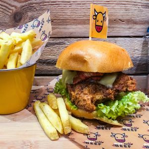 Delicious Vegan burger at Got No Beef in Cardiff