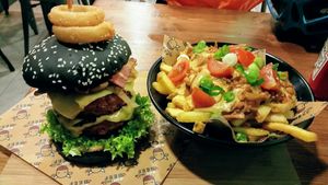 Double 1/4 pounder vegan beef style patties with loaded fries at Got No Beef in Cardiff