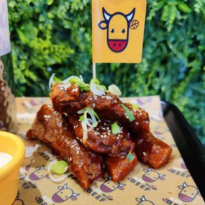 Nashville BBQ CHKN Wings at Got No Beef in Cardiff