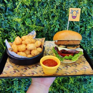 The MVP burger with tater tots and marinara dipping sauce. at Got No Beef in Cardiff