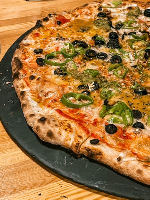 Vegana 5 (con curry y falafel)  at Pizzeria Trozo in Bilbao