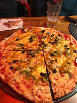 😋 at Pizzeria Trozo in Bilbao