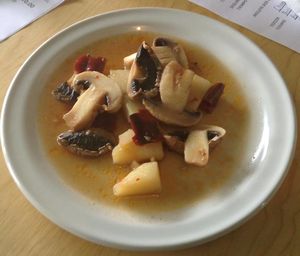 champiñones al guajillo  at El Mana Vegetarian in Mexico City