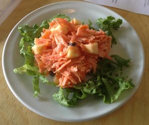 ensalada brazileña  at El Mana Vegetarian in Mexico City