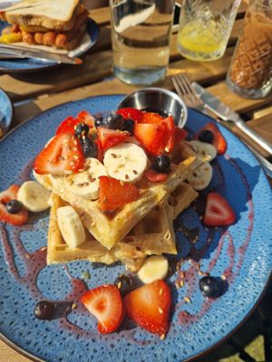  at No 18 Cafe in Swansea