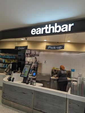 Earth bar at LAX - Earthbar - T6 in Los Angeles