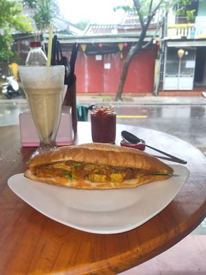 vegan banh mi at Nhat Da in Hoi An