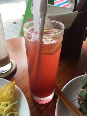 Singapore Sling at Nhat Da in Hoi An