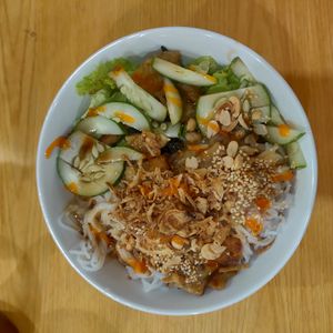 Noodles and veggies  at Nhat Da in Hoi An