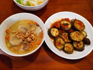 Super yummy dumpling soup & bake eggplant 🍆 at Nhat Da in Hoi An