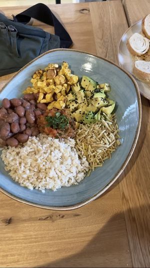 Drunken beans 🤤  at Consulado Vegetal in Jardin