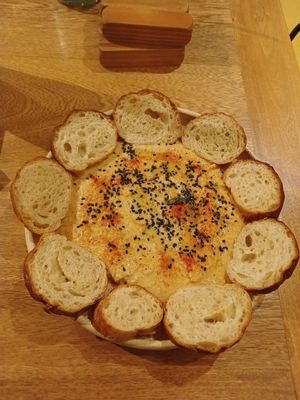 Hummus, 10/10 at Consulado Vegetal in Jardin