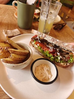 Sanduche de la Consul — really good at Consulado Vegetal in Jardin