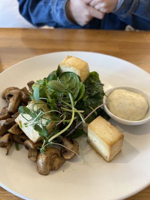 Vegan florentine  at Street Organics in Takapuna
