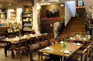 tan phu at Doa Sen Vang - Tan Phu in Ho Chi Minh City