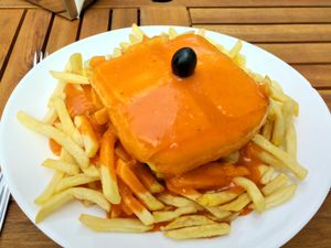 Vegan francesinha  at Pecado Saudável in Porto