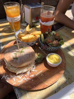 Burger Chicken   at Nautic Bar in Praia De Mira