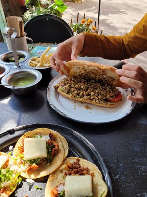 Torta con Seitan al chimmichurri at Por Siempre Vegana Vol II in Mexico City