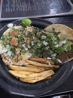 Seitan chimichurri and milanesa taco    at Por Siempre Vegana Vol II in Mexico City