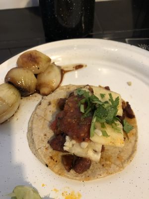 Tacos al pastor at Por Siempre Vegana Vol II in Mexico City