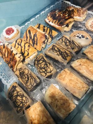 Desserts  at Por Siempre Vegana Vol II in Mexico City