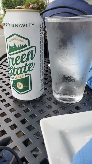 zero gravity beer at S&P Oyster Company in Mystic