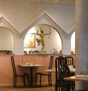 🧡  at The King and I in Rochester