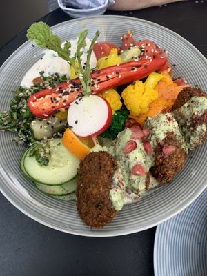 falafel bowl  at Falla in Gdynia