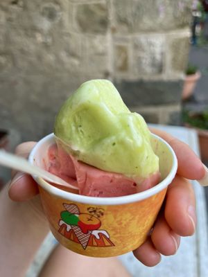 Lemon basil(top) strawberry (bottom)  at Alberto Gelateria in Corniglia